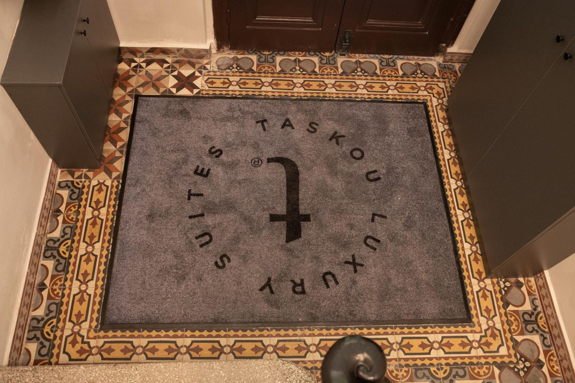 Taskou Luxury Suites Салоники Экстерьер фото