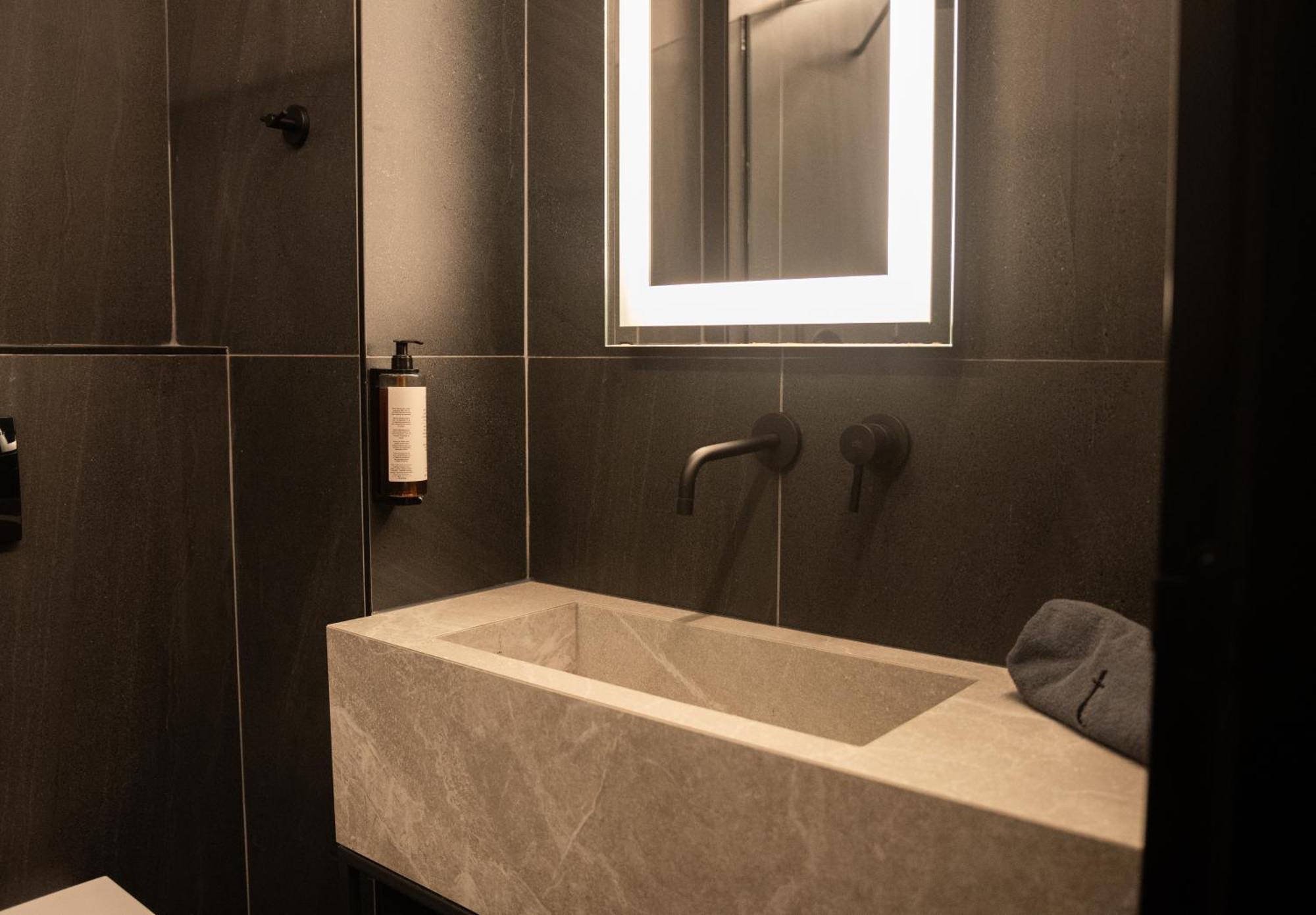 Taskou Luxury Suites Салоники Экстерьер фото